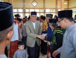 Pj Bupati pringsewu Mengajak Momen Ied Fitri Gelora kan Semangat Membangun Pringsewu.