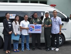Terima Bantuan Mobil Jenazah,Danrem 043/Gatam dari BRI Kacab Tanjung Karang.