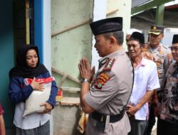Kapolresta Bandar Lampung Kunjungi Korban Jatuh dari lift Azzahra.
