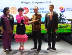 Rotary Club Lampung Raden Intan Lantik dan Beri  Pelatihan 32 Members Baru dihadiri Sekprop Fahrizal Darminto