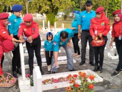 Ormas Jagat Buana Nusantara (JBN) Giat Tabur Bunga  di Taman Makam Pahlawan Bandar Lampung