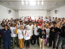 Gelar Penyuluhan Pertanian Pupuk Organik Cair, Mak Ganjar dan Petani Lampung Timur Video Call Ganjar