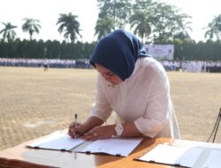 Ketua PMI Riana Sari Arinal Menandatangani Perjanjian dengan Dinas Pendidikan Dan kebudayaan Provinsi Lampung