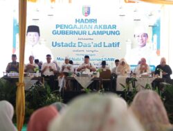 Gubernur Arinal Bersama Ribuan Masyarakat Lampung Ikuti Pengajian Akbar Di PKOR way halim