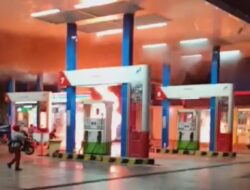 Satu unit motor terbakar Di SPBU Antasari Lampung