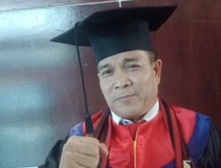 Achmad Saefulloh Raih Magister Hukum Terbaik Fakultas Hukum UBL