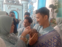 H. Nuryadin  ,SiRaja Besi Tua  Undang Kolega Ucap Syukur Kelahiran Cucu Pertama