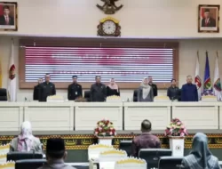 DPRD provinsi Lampung Sahkan 6 Raperdah Menjadi Perdah