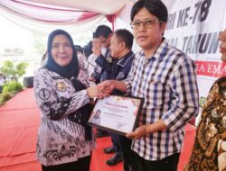 Peringatan Hari PGRI banjir Umroh Dari Walikota Bandar Lampung