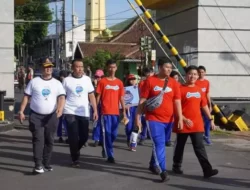 Dinas perhubungan Lampung Gelar Jalan Sehat Dalam rangka Kampanye Pekan  Keselamatan Jalan.