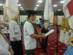 Ketua PW. MCMI Dr. SODIRIN SE. MM  lantik organisasi  Hijaber di Balai Keratun.