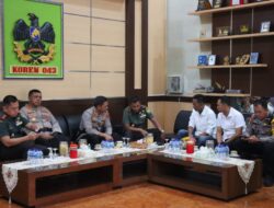 Perkuat Sinergitas Dan Solidaritas Kapolresta Bandar Lampung Kunjungi Dua Markas TNI