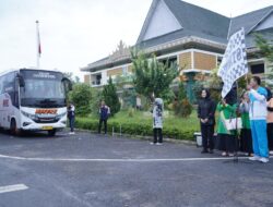 Pj Bupati Pringsewu Lepas Jama’ah Muslimat NU ke Stadion GBK Jakarta