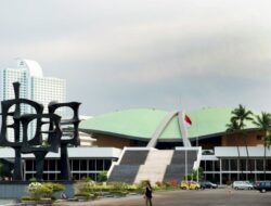 4   Anggota  DPD PETAHAN MELENGGANG KESENAYAN