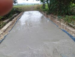 Pekon Sidodadi Kecamatan Pardasuka  Bangun Rabat Beton