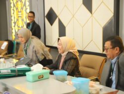 Rektor Unila Lakukan Monitoring Pelaksanan Ujian Tertulis