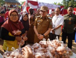 Pj. Bupati Pringsewu Dr. Marindo Kurniawan, ST., MM Membuka Kegiatan Gerakan Pangan Murah
