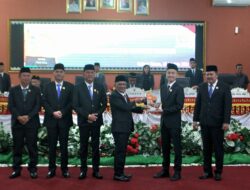 Sebanyak 40 Anggota DPRD pesawaran Di Lantik Dan Ucapkan Sumpah janji