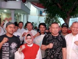 Bunda Reihana Nobar Bersama Tiga Mantan Walikota Bandar Lampung