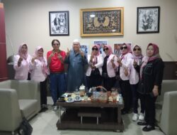Relawan Sedulur Mirza kunjungi Ketua Relawan Sedulur Mirza Lampung di Kampus Darmajaya