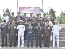 Jelang HUT ke-79 TNI, prajurit dan ASN Ziarah Taman Makam Pahlawan