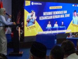 Dialog Nasional  Bersama Rocky Gerung dan Calon Wakil Gubernur dr. Jihan Nurlela di IIB DARMAJAYA