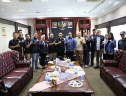 PW Ikatan Wartawan online (PW IWO) LAMPUNG Kunjungi Pj Gubernur Samsudin di Ruang Kerjanya.