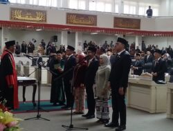 Pelantikan Pimpinan Dewan DPRD lampung Bersamaan Dengan Hari Santri.