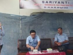 Acara Reses, Sariyanti Janji Prioritaskan Pembangunan Jalan dan Bantuan Hewan Ternak