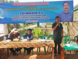 Anggota DPRD Lamsel Edi Waluyo ST., Sapa Warga Candipuro Melalui Sosperda No 3 Tahun 2020