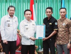 PD IWO pringsewu kunjungi PJ Bupati Pringsewu Di Ruang kerjanya