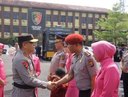198 Personel Polda Lampung Terima Kenaikan Pangkat,Kapolda: Tingkatkan Pelayanan