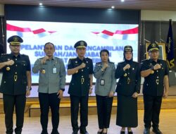 Santosa Lantik Tiga Pejabat Baru di Kanwil Kemenkum Lampung, Tegaskan Pentingnya Kerja Tim