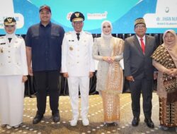 Gubernur Lampung Mirzani Djausal Resmi Serah Terima Jabatan Usai Di Lantik.