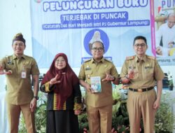 Bunda Literasi Luncurkan Buku Terjebak dipuncak Kepemimpinan