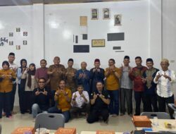Iwo Lampung Gelar’ Diskusi menjelang BUKBER Bersama prof Warsito