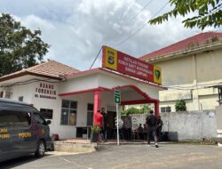 Tiga Jenazah Anggota Polda Lampung Dilepas Dari RS Bhayangkara
