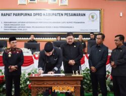 Bupati Pesawaran Dendi Ramadhona Sampaikan LKPJ Tahun 2024 dalam Rapat Paripurna Bersama DPRD