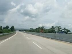 Lebaran ke -3 Tol Sumatera masih Sepi(Lengang)
