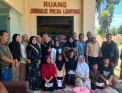 Jurnalis Mitra Polda Lampung Gelar Halal bihalal dan Santuni Anak  Yatim