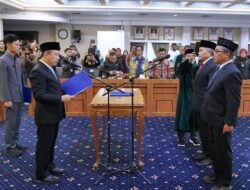 Dua Jabatan Pimpinan Tinggi Pratama Bertukar Posisi dan Resmi dilantik oleh Sekdaprov