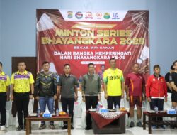 Semarak Hari Bhayangkara ke 79,  Polres Way Kanan Menggelar Turnamen Bulutangkis Kapolres Cup