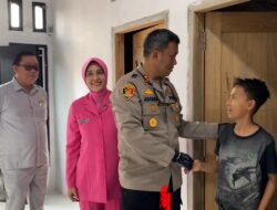 Kado Hari Bhayangkara ke-79: Aipda Mellani Terima Rumah Baru dari Kapolda Lampung