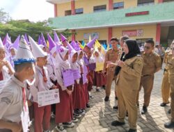 Tinjau Pelaksanaan MPLS SMP, Walikota Eva Dwiana TEGASKAN Hapus Uang SPP