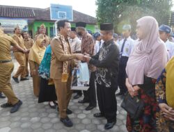 BUPATI PRINGSEWU JADI PEMBINA UPACARA DI SMPN 1 PRINGSEWU