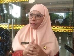 Polemik Pemalsuan Data kependudukan Oleh Mantan Kadis Pendidikan dan kebudayaan Mak Jelas Alis Mandek