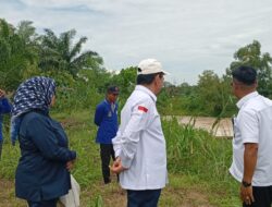 Anggota DPR RI Irham Jafar Tinjau Bendungan Rusak di Waway karya