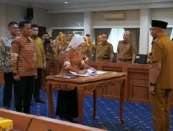 Gubernur Lampung KukuhkanDireksiBUMD PT.Wahan Raharja dan PT Lampung.Jasa Utama