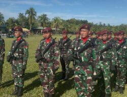 Personel Lanudad Gatot Soebroto melaksanakan Upacara HUT TNI KE-80