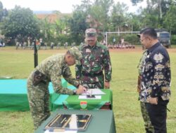 Penutupan TMMD ke-126 Kodim 0427/Way Kanan oleh Pangdam XXI/Radin Inten Mayjen TNI Kristomei Sianturi, S.Sos., M.Si